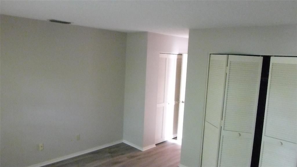 В аренду: $1,950 (2 спален, 2 ванн, 1040 Квадратных фут)