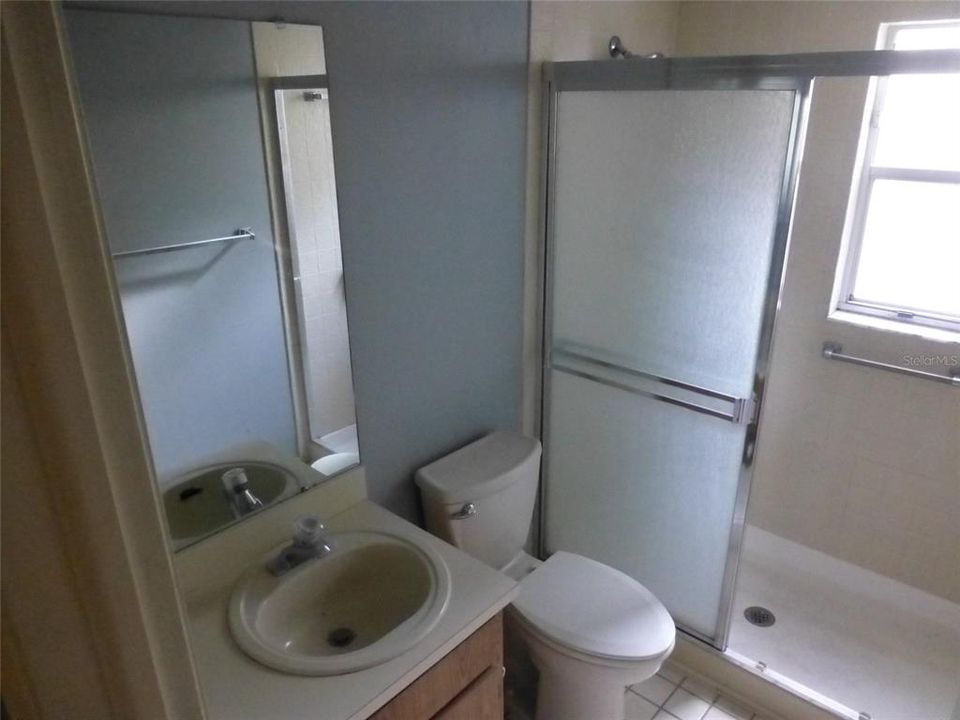 В аренду: $1,950 (2 спален, 2 ванн, 1040 Квадратных фут)