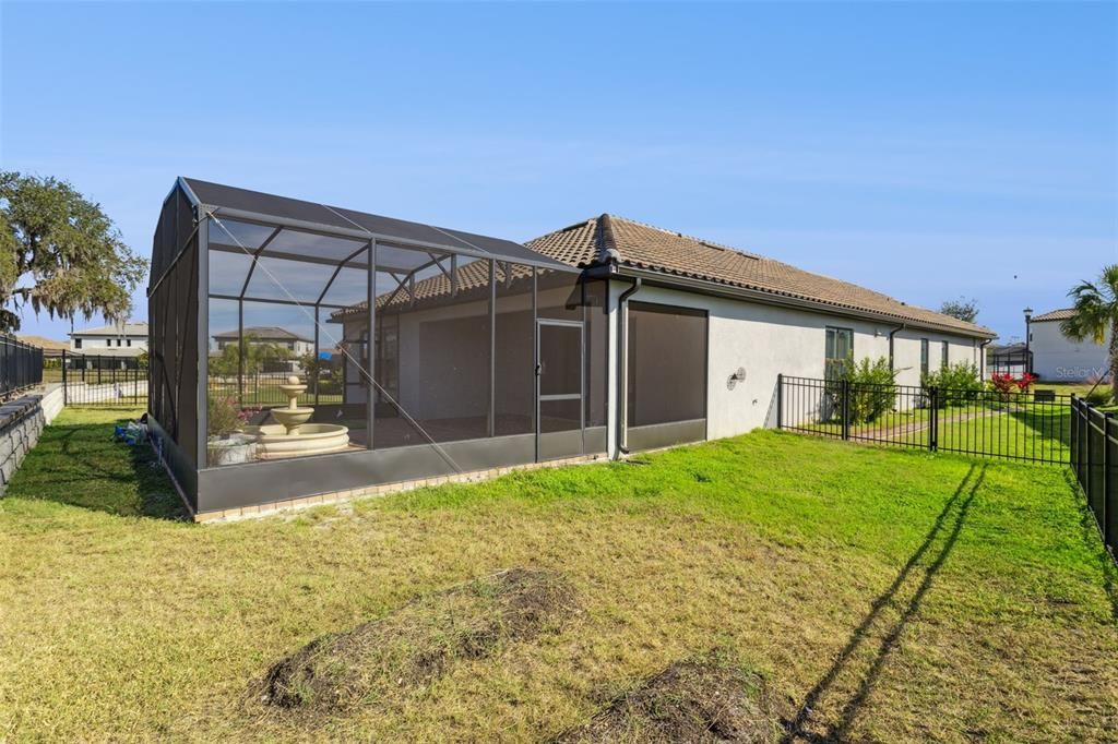 На продажу: $439,900 (4 спален, 3 ванн, 2420 Квадратных фут)