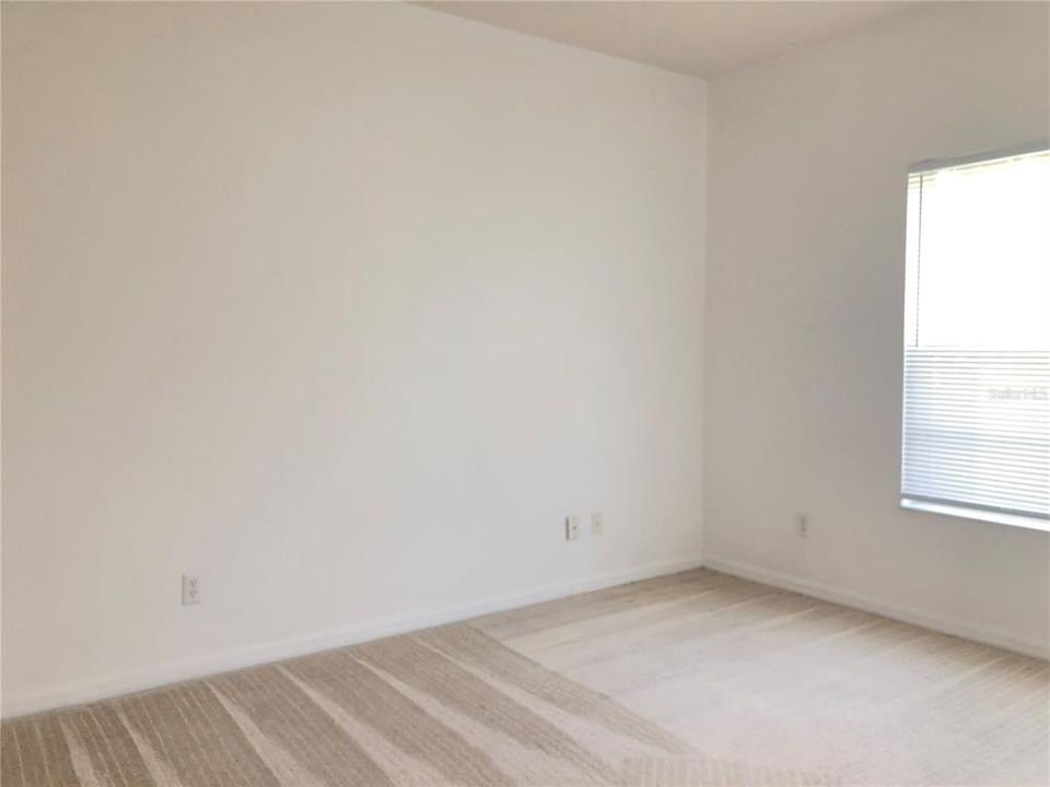 出租: $2,899 (5 贝兹, 2 浴室, 2212 平方英尺)