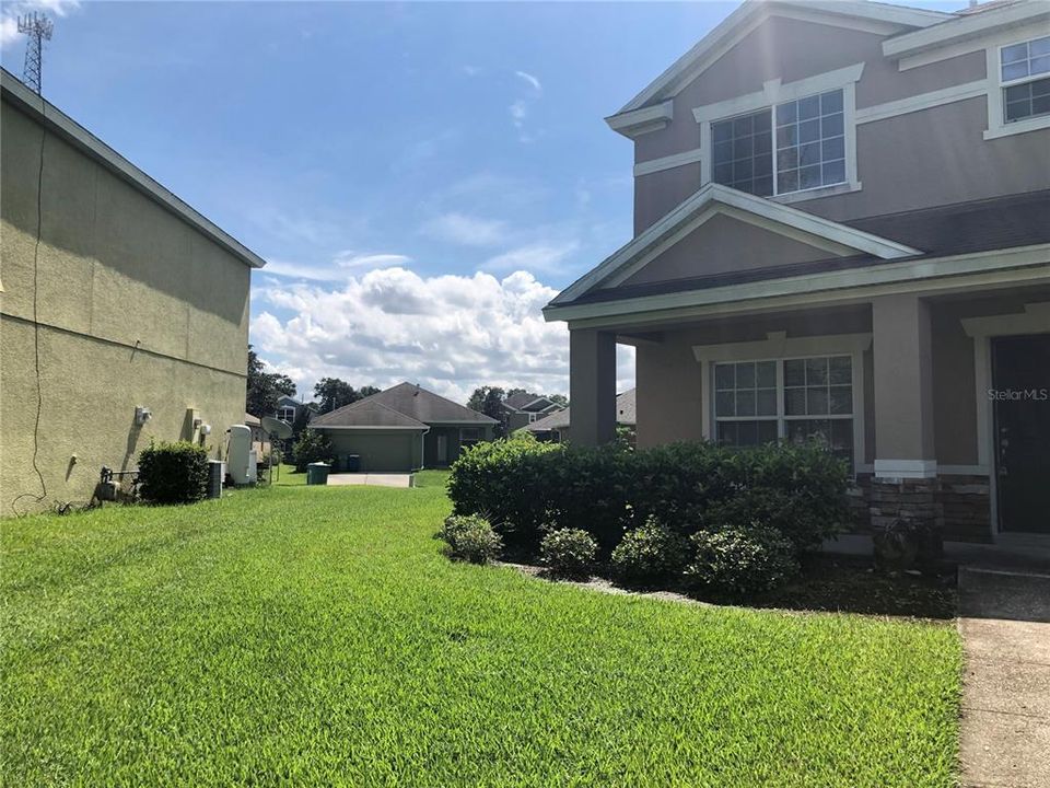 出租: $2,899 (5 贝兹, 2 浴室, 2212 平方英尺)