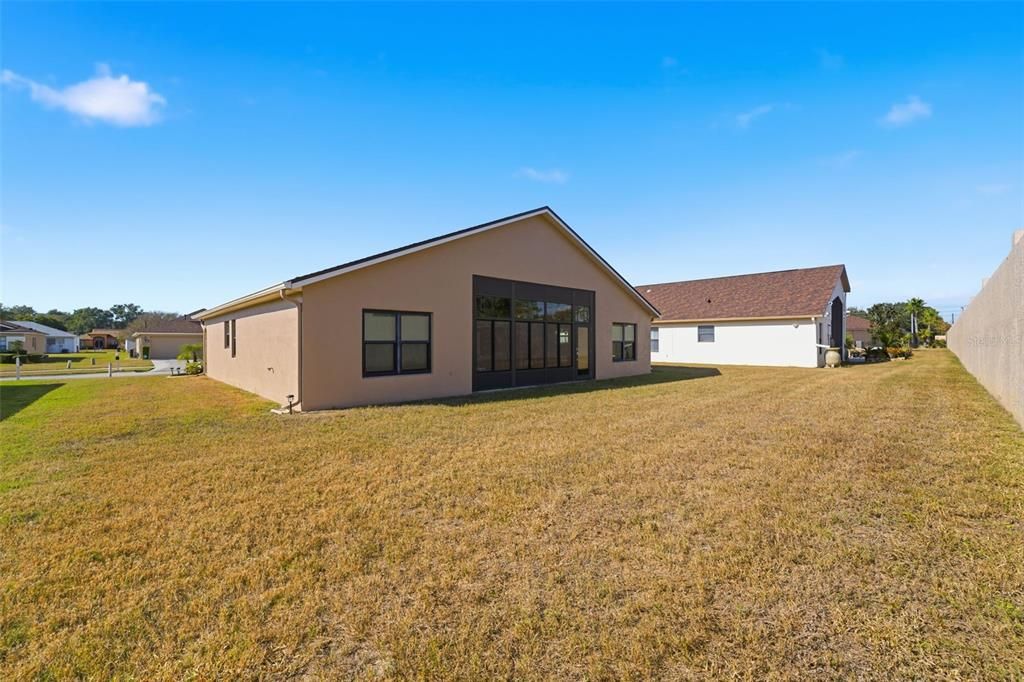 На продажу: $319,900 (2 спален, 2 ванн, 1822 Квадратных фут)