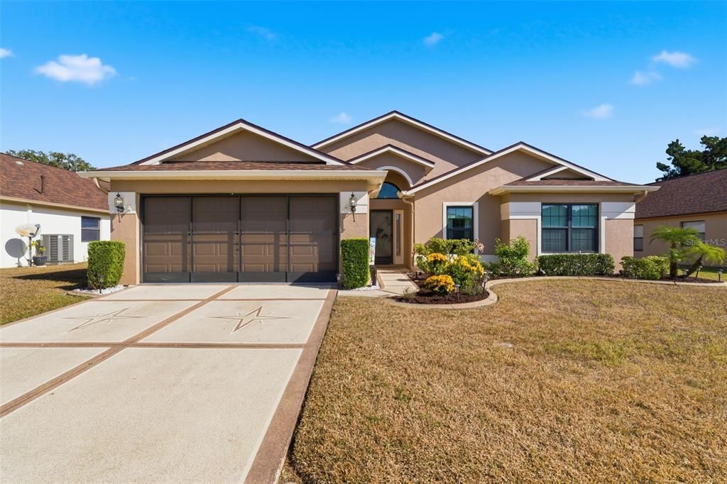 На продажу: $319,900 (2 спален, 2 ванн, 1822 Квадратных фут)