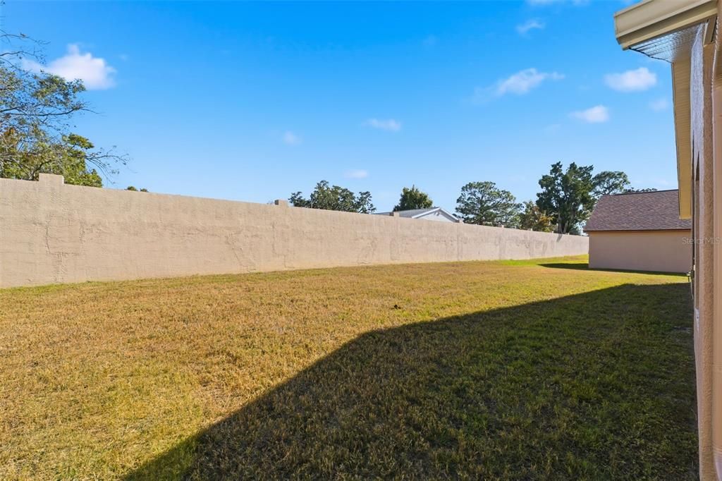 На продажу: $319,900 (2 спален, 2 ванн, 1822 Квадратных фут)