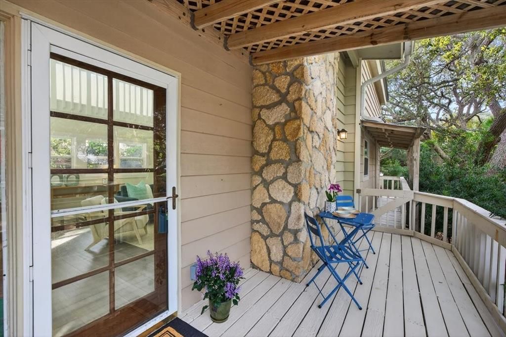 For Sale: $849,000 (4 beds, 3 baths, 2291 Square Feet)