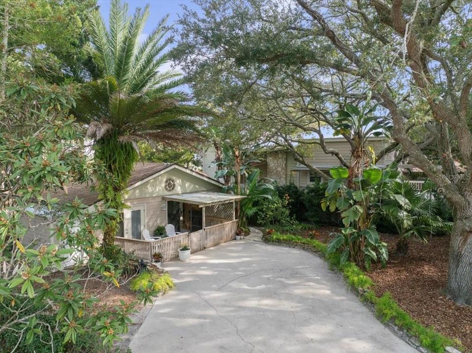 For Sale: $849,000 (4 beds, 3 baths, 2291 Square Feet)