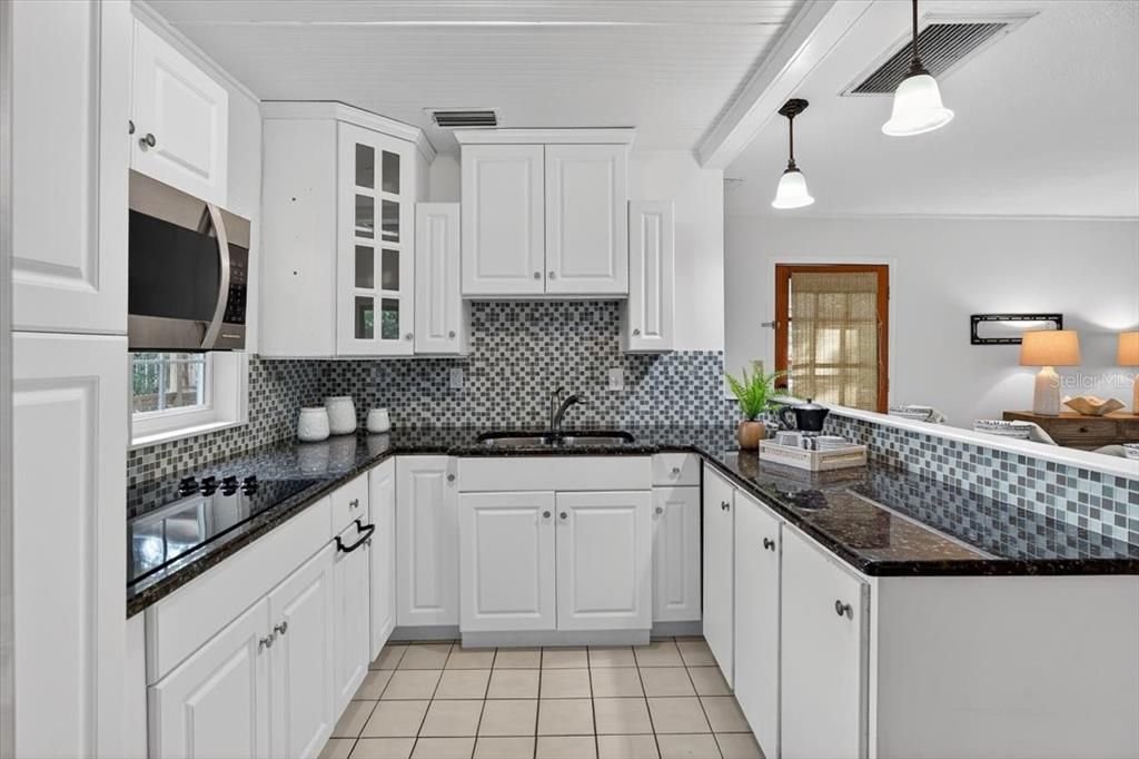 For Sale: $849,000 (4 beds, 3 baths, 2291 Square Feet)