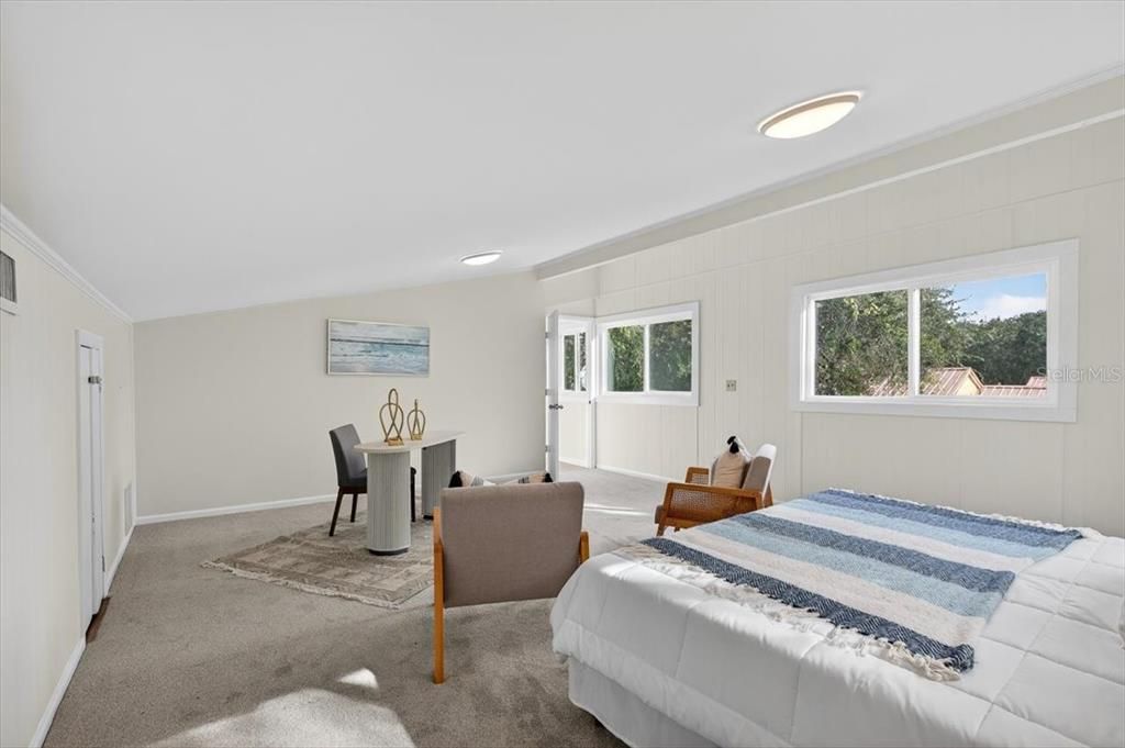 For Sale: $849,000 (4 beds, 3 baths, 2291 Square Feet)