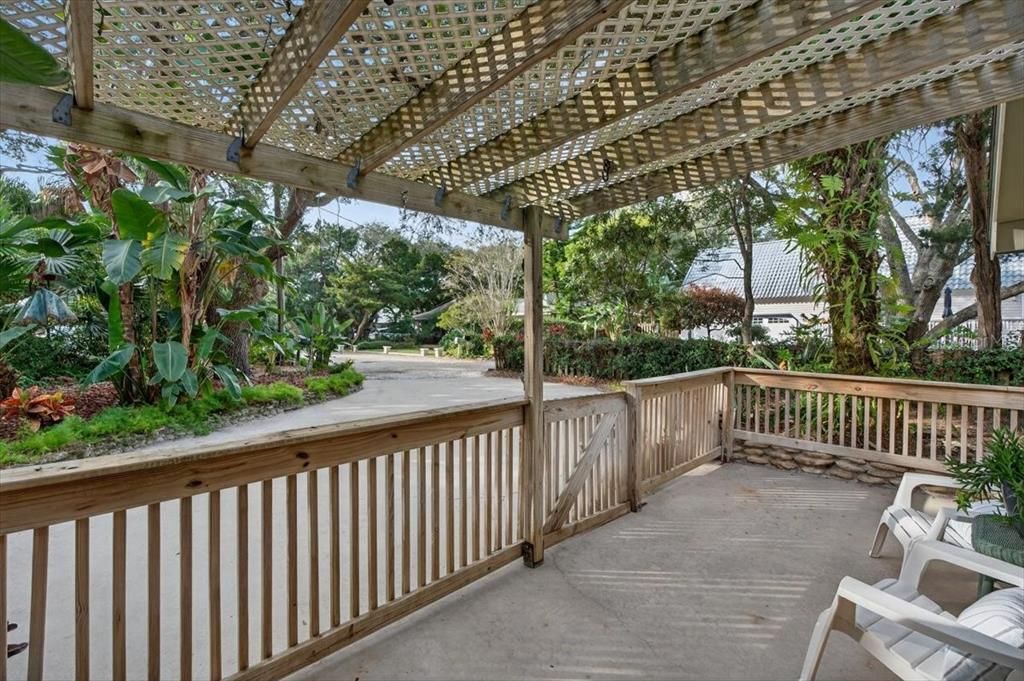 For Sale: $849,000 (4 beds, 3 baths, 2291 Square Feet)