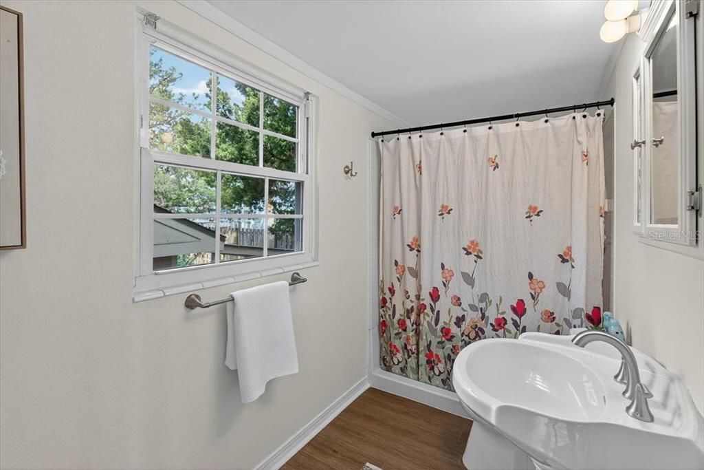 For Sale: $849,000 (4 beds, 3 baths, 2291 Square Feet)