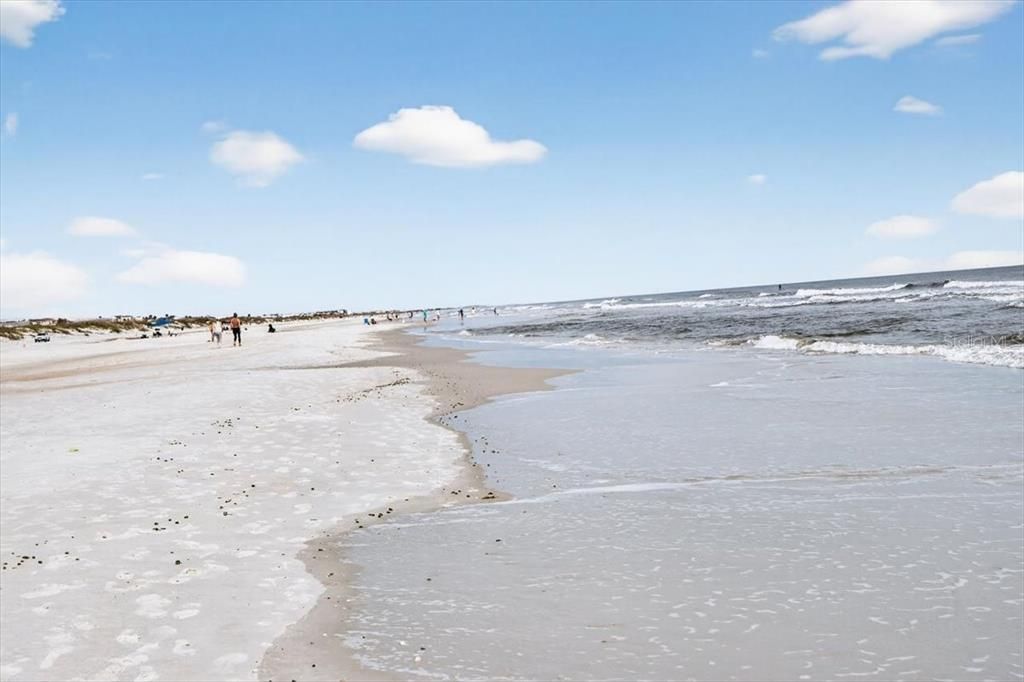 For Sale: $849,000 (4 beds, 3 baths, 2291 Square Feet)