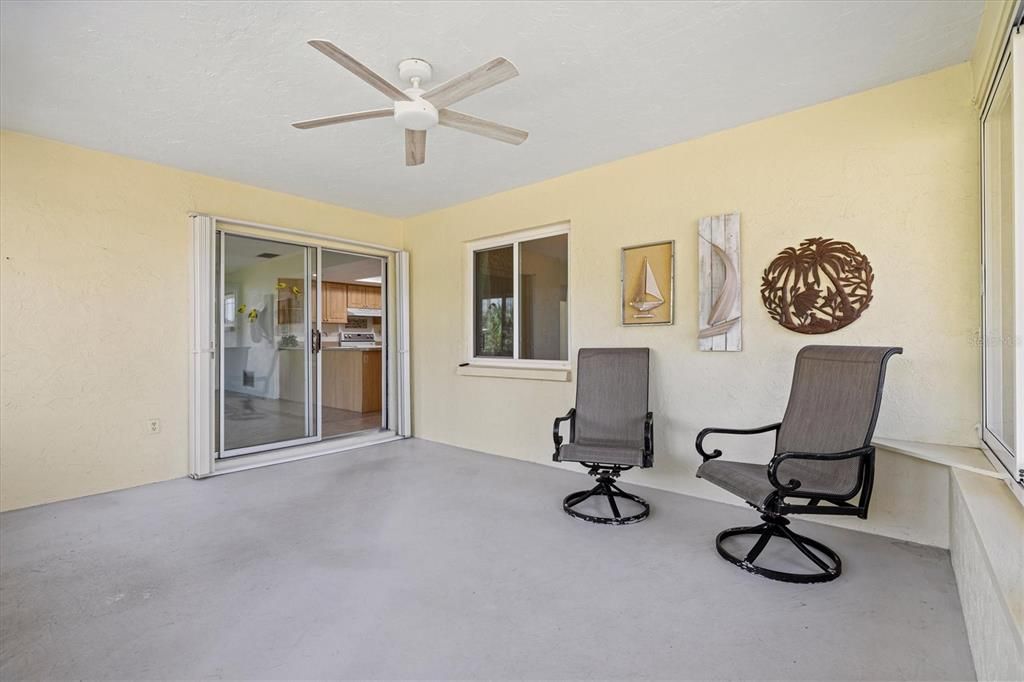 待售: $365,000 (2 贝兹, 2 浴室, 1549 平方英尺)