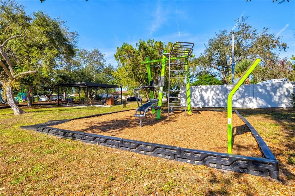 待售: $365,000 (2 贝兹, 2 浴室, 1549 平方英尺)