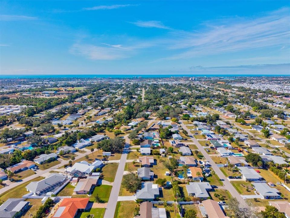 待售: $365,000 (2 贝兹, 2 浴室, 1549 平方英尺)