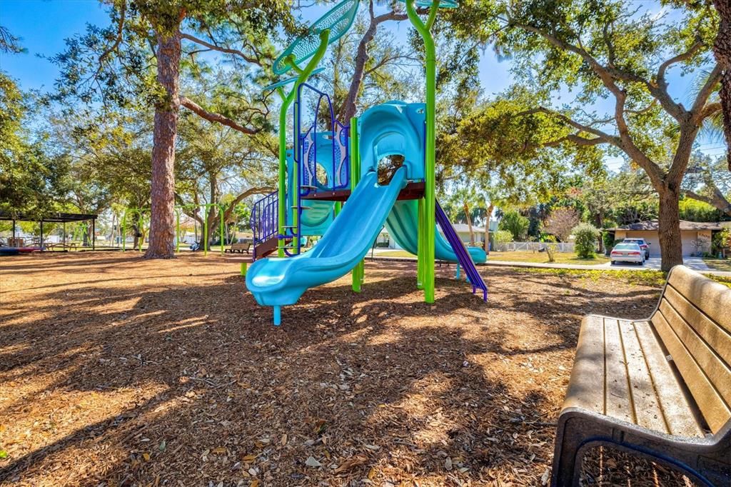 待售: $365,000 (2 贝兹, 2 浴室, 1549 平方英尺)