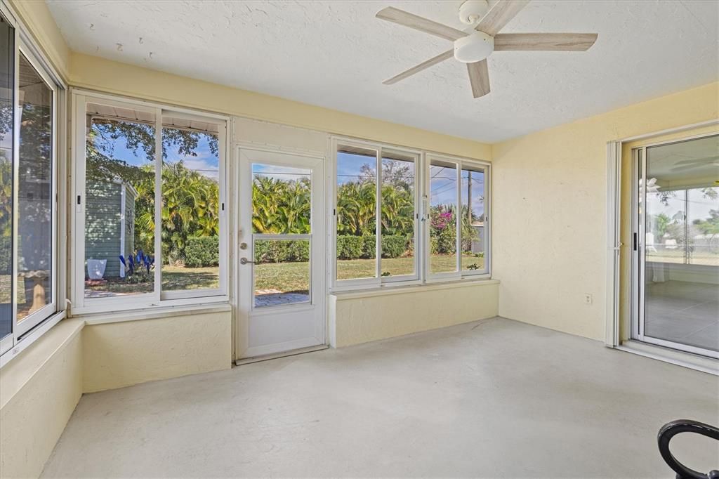 待售: $365,000 (2 贝兹, 2 浴室, 1549 平方英尺)