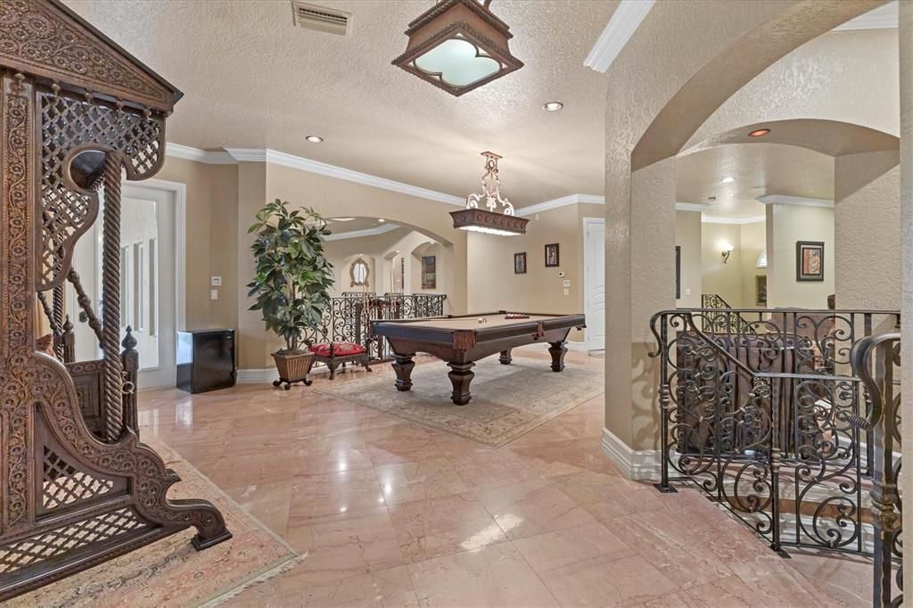 待售: $3,950,000 (6 贝兹, 6 浴室, 8541 平方英尺)