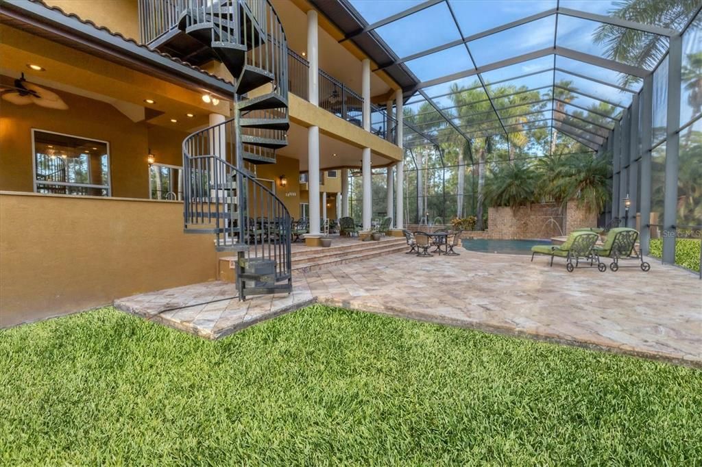 待售: $3,950,000 (6 贝兹, 6 浴室, 8541 平方英尺)