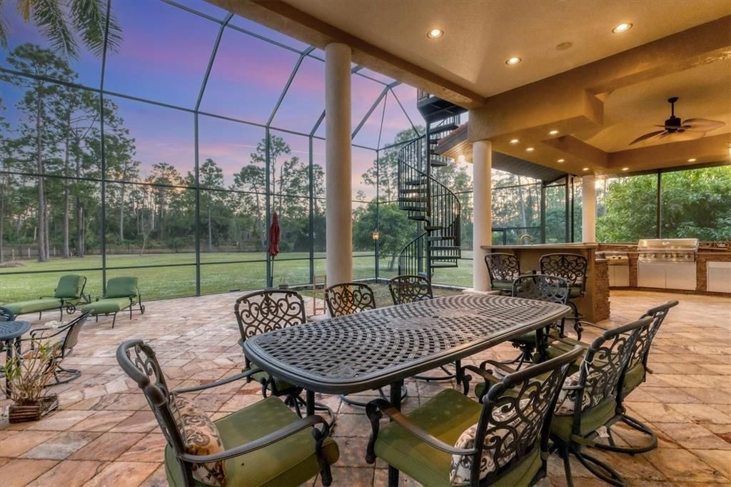 待售: $3,950,000 (6 贝兹, 6 浴室, 8541 平方英尺)