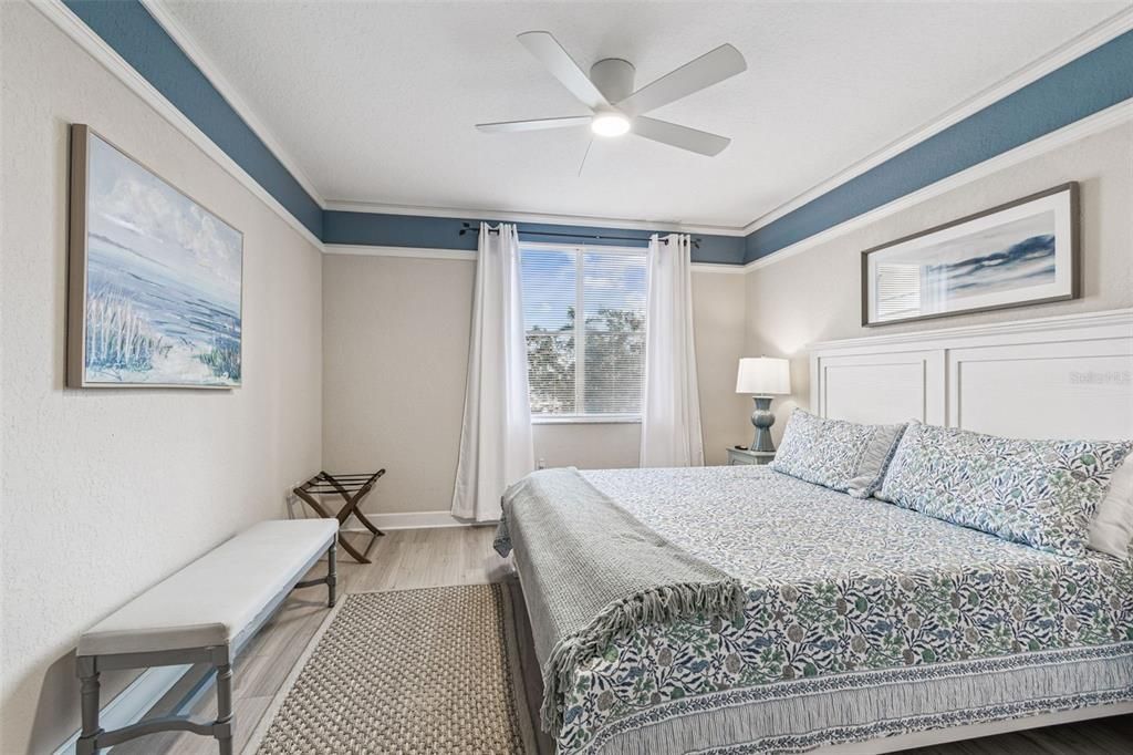 На продажу: $839,000 (2 спален, 2 ванн, 1833 Квадратных фут)