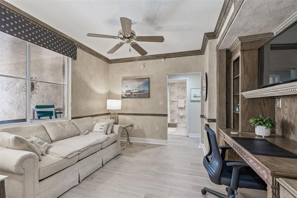 На продажу: $839,000 (2 спален, 2 ванн, 1833 Квадратных фут)