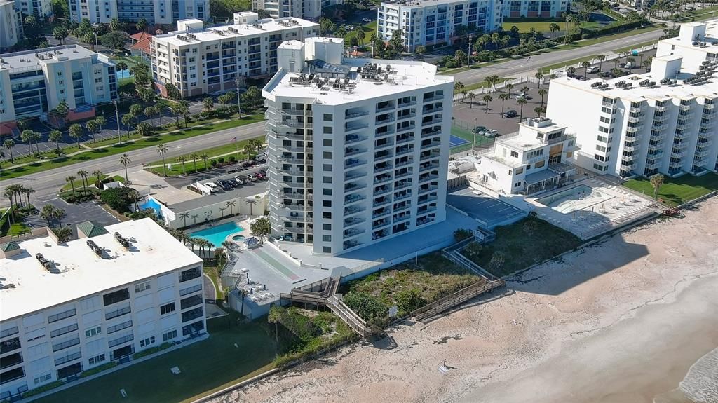 En Venta: $975,000 (3 camas, 2 baños, 1517 Pies cuadrados)