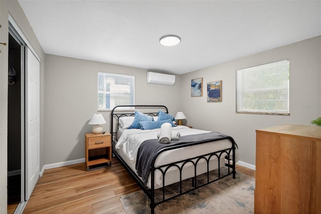 For Rent: $2,500 (3 beds, 3 baths, 1376 Square Feet)