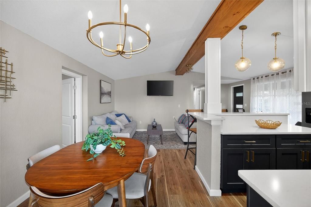 For Rent: $2,500 (3 beds, 3 baths, 1376 Square Feet)