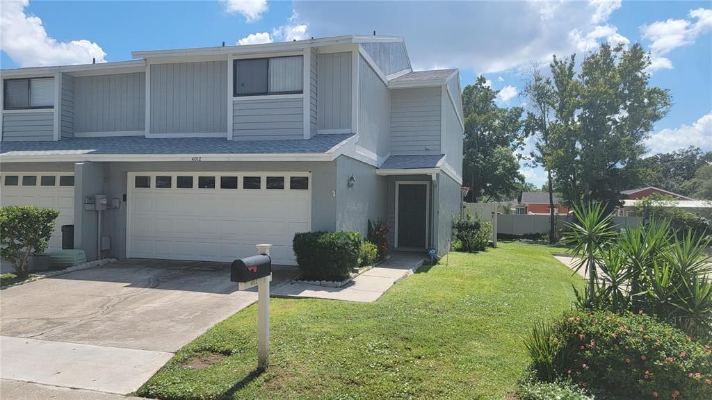 For Sale: $269,900 (2 beds, 2 baths, 1614 Square Feet)