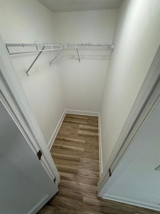 For Sale: $287,000 (3 beds, 2 baths, 1588 Square Feet)