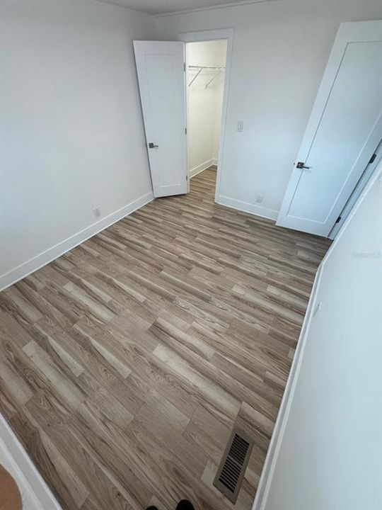 For Sale: $287,000 (3 beds, 2 baths, 1588 Square Feet)