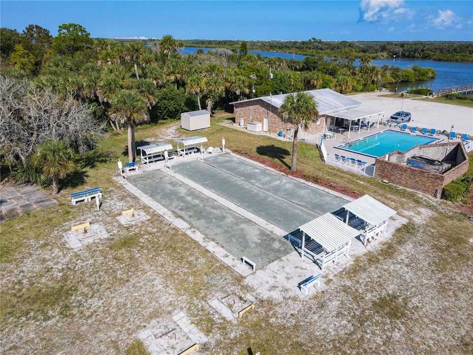 For Sale: $287,000 (3 beds, 2 baths, 1588 Square Feet)