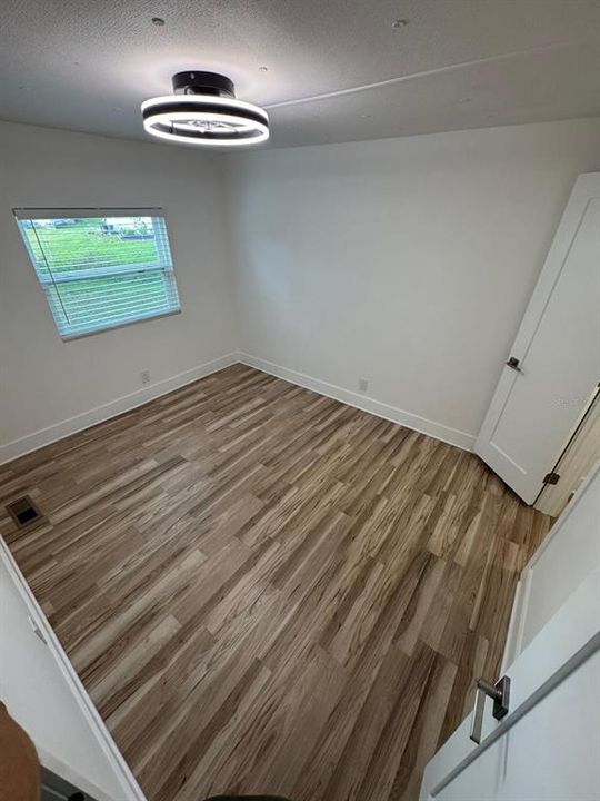 For Sale: $287,000 (3 beds, 2 baths, 1588 Square Feet)