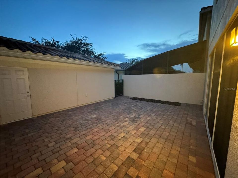 En Renta: $2,950 (3 camas, 2 baños, 1830 Pies cuadrados)