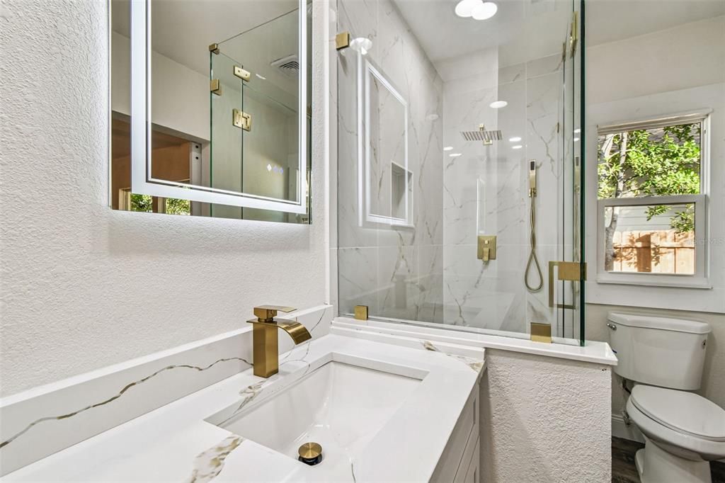 For Sale: $749,000 (3 beds, 2 baths, 1524 Square Feet)