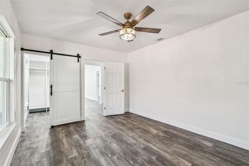 For Sale: $749,000 (3 beds, 2 baths, 1524 Square Feet)