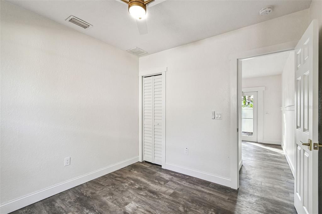 For Sale: $749,000 (3 beds, 2 baths, 1524 Square Feet)