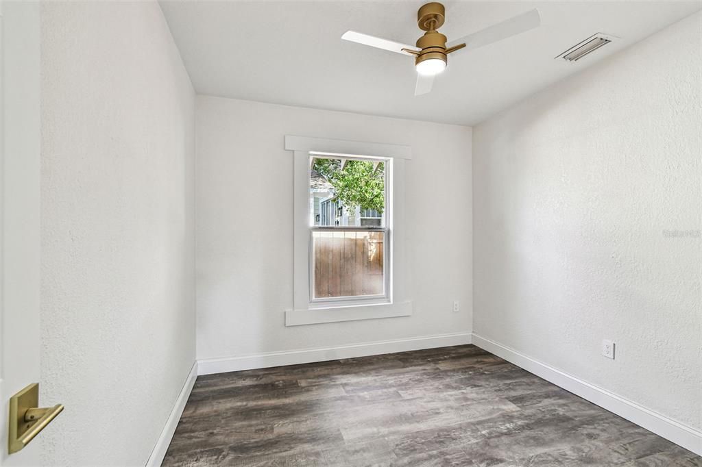 For Sale: $749,000 (3 beds, 2 baths, 1524 Square Feet)