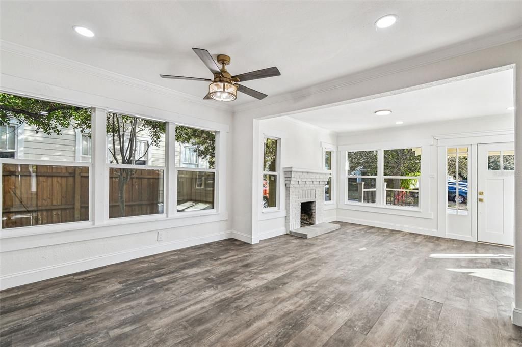 For Sale: $749,000 (3 beds, 2 baths, 1524 Square Feet)