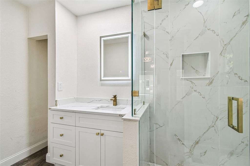 For Sale: $749,000 (3 beds, 2 baths, 1524 Square Feet)