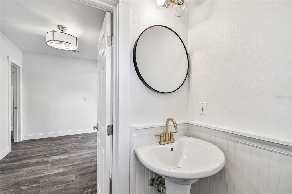 For Sale: $749,000 (3 beds, 2 baths, 1524 Square Feet)