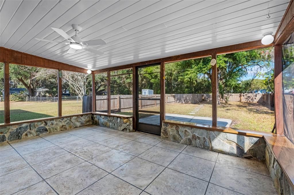 На продажу: $389,900 (3 спален, 2 ванн, 1488 Квадратных фут)