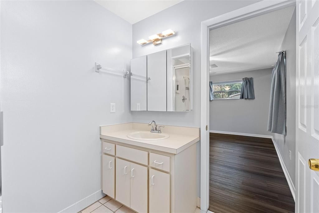 На продажу: $389,900 (3 спален, 2 ванн, 1488 Квадратных фут)