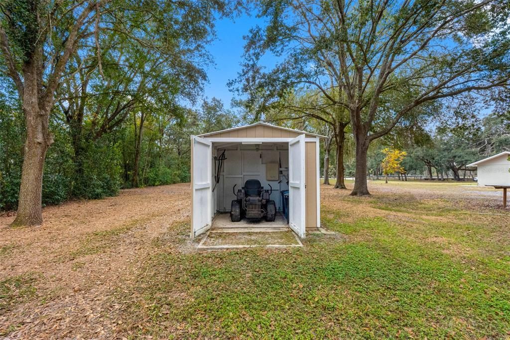 На продажу: $389,900 (3 спален, 2 ванн, 1488 Квадратных фут)