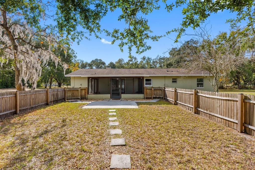 На продажу: $389,900 (3 спален, 2 ванн, 1488 Квадратных фут)