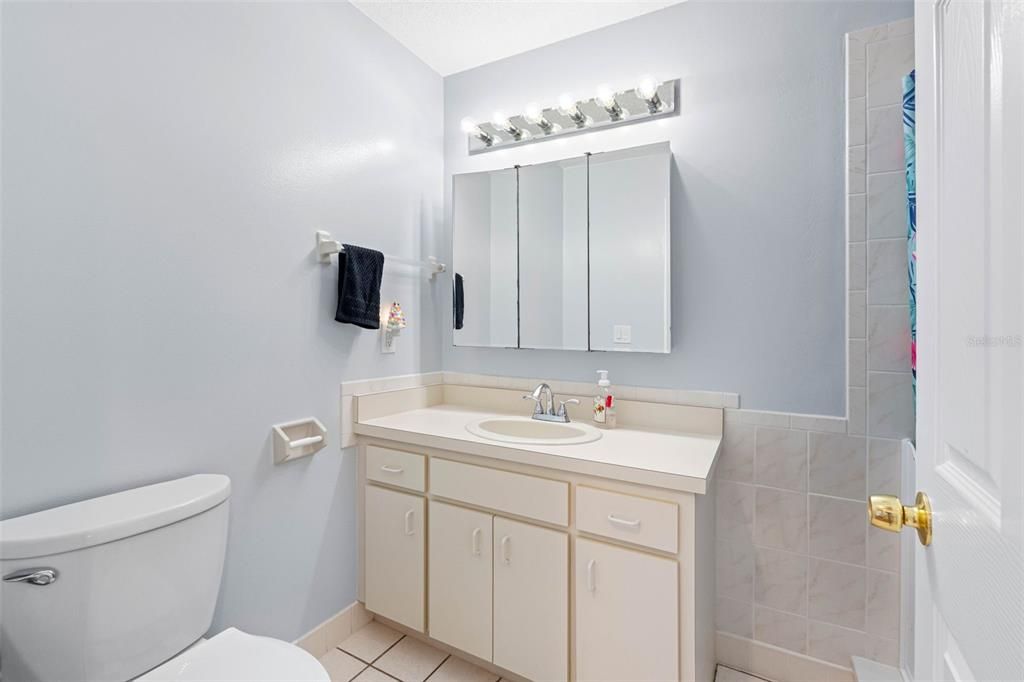 На продажу: $389,900 (3 спален, 2 ванн, 1488 Квадратных фут)