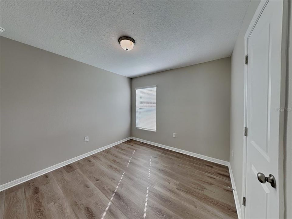 В аренду: $2,049 (4 спален, 2 ванн, 1400 Квадратных фут)