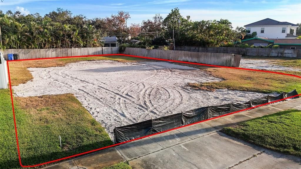 For Sale: $829,000 (0.21 acres)