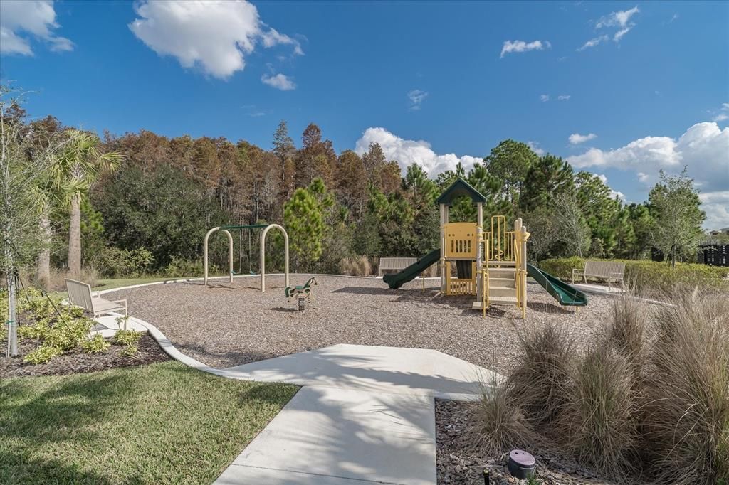 For Rent: $2,200 (3 beds, 2 baths, 1463 Square Feet)