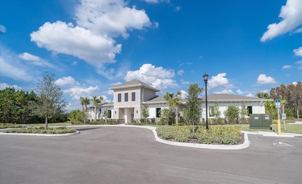 For Rent: $2,200 (3 beds, 2 baths, 1463 Square Feet)